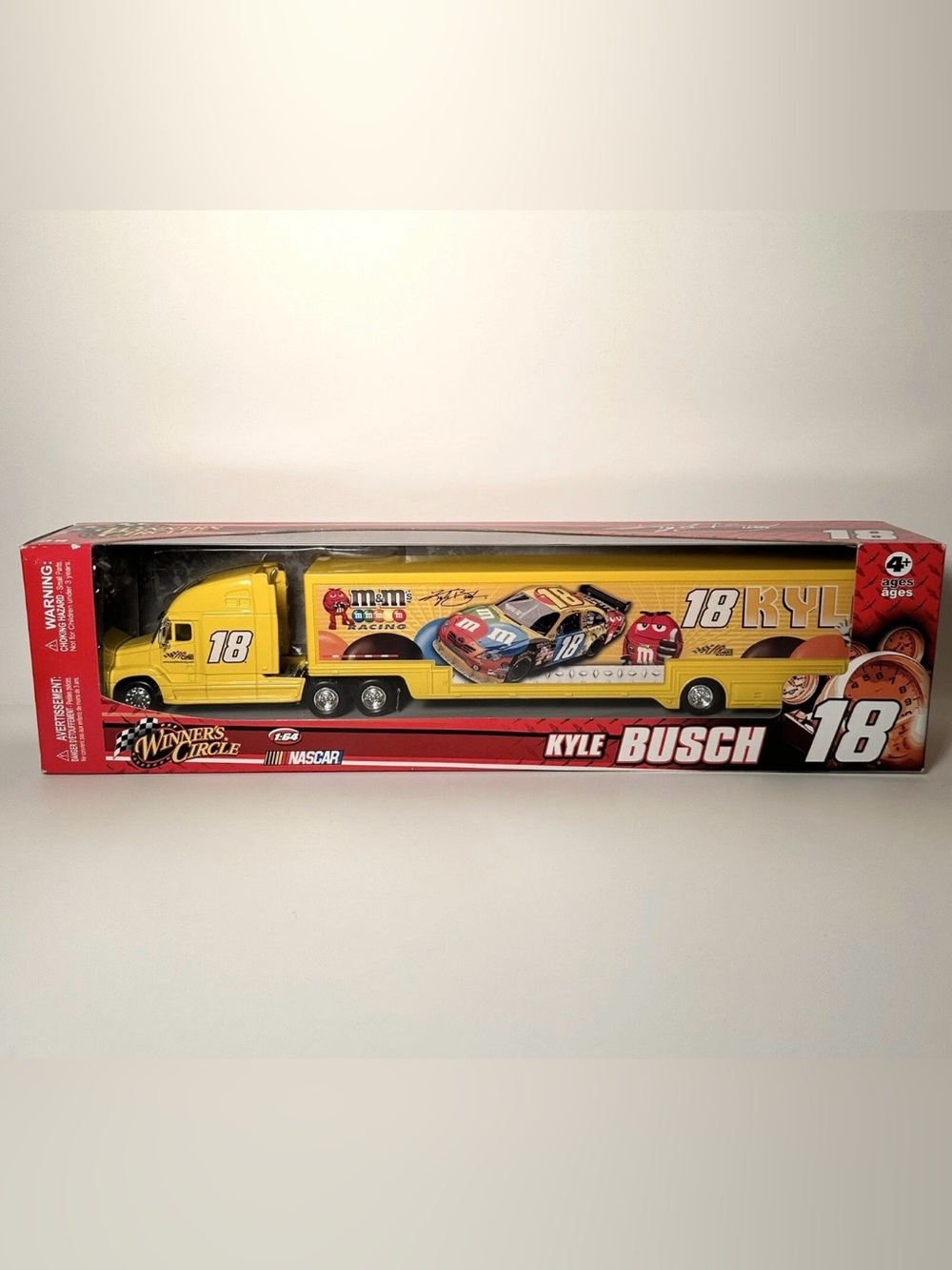 Kyle Busch #18 M&M’s 2009 Joe Gibbs Winner’s Circle NASCAR Truck Hauler 1/64